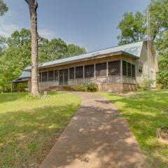 Beautiful Toledo Bend Retreat with Private Dock