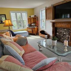 Large 3BR Home in Bar Harbor / Town Hill [Deer Run]