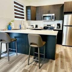 Comfortable entire townhouse in downtown Edmonton.