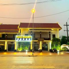 Heuang Paseuth Hotel 香帕赛酒店