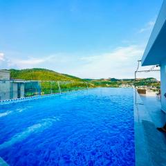 Villa 20 Ngủ Siêu vip Trung tâm Bãi Cháy