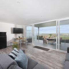 Beachview Apartment 3, Crantock, Newquay