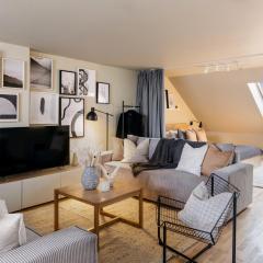 TurnKey I Karlín Square Apartments