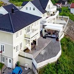 Beautiful Home In Porsgrunn With House A Panoramic View