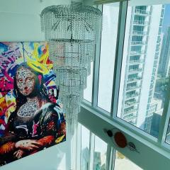Luxury Mona Lisa Loft, Center of Brickell Miami