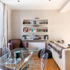 Charming Two Bed Maisonette in Notting Hill