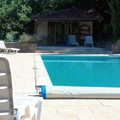 Villa de 4 chambres avec piscine privee jardin clos et wifi a Milhars