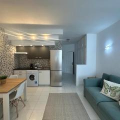 Liwia beautiful apartment in the first Oceanline in Los Cristianos.