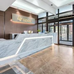 Ly New York Hotel