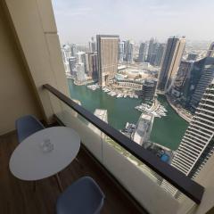 Luxury Living On The Top Floor Full Marina View