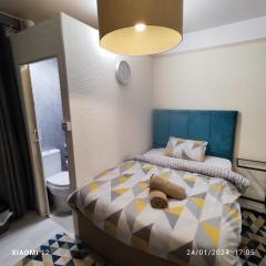 St Lucia women only lodge Leicester long stays