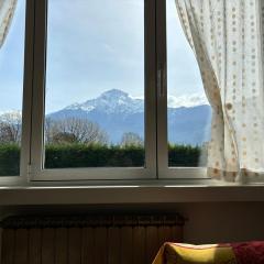 Apartment with garden Domaso - Larihome A62