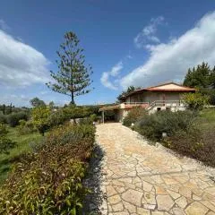 Felicity Seaside Retreat