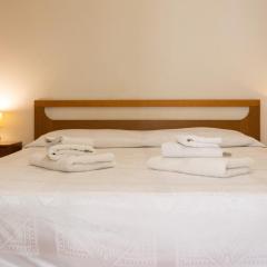 Hola Cathedral House Al Capo