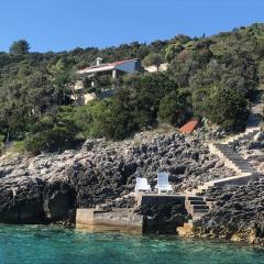 Contessa robinson house