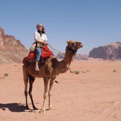 RUM MOON lUXURY CAMP