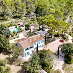 Mas d'Olea - heated swimming pool - airco - 14pers