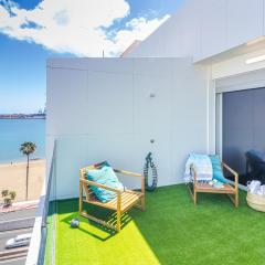 Flatguest Luxury Beach Terrace Loft - WIFI