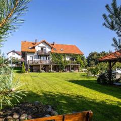 1 Bedroom Cozy Apartment In Chlapowo