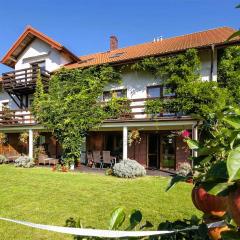 Awesome Apartment In Chlapowo With Wifi