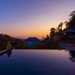 Stunning 4br Pool villa Unbelievable Seaview views