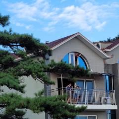 Badagaboineun Pension