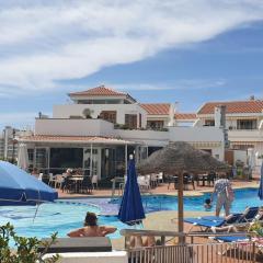 Las Americas - Garden City