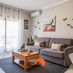 #093 Vista das Ondas by Home Holidays