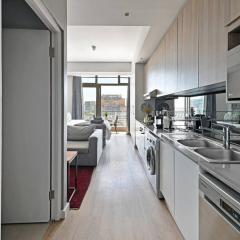 Naalia - The Sentinel