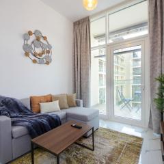 Silk Valley - Cozy 1bhk With Pool And Gym