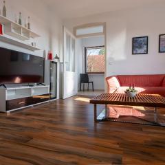 Haus 4 Jahreszeiten- Fewo Herbst mit Terrasse, Bio-Kamin und 2 Schlafzimmer