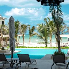 Luxury 3BR Oceanfront Retreat - Pool, Views & Private Beach Access