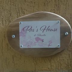 Ros' s house