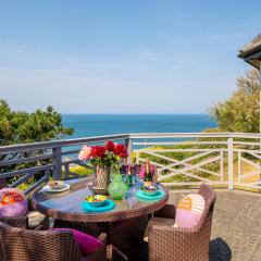 Tamarisk Beach House Sleeps 8 Luxury Property in Woolacombe Superb sea views