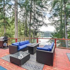 Incredible Home with Hot Tub, Bar and Clear Lake View!