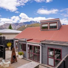 Cherie's Lakeside - Queenstown Holiday Home