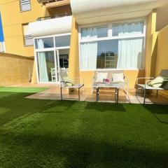 GATU SIROCO junto la playa, piscina, aire acc, terraza, " Preferente mayores de 21 años y familias "