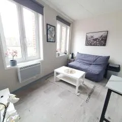 C5 Charmant petit deux pièces Centre ville