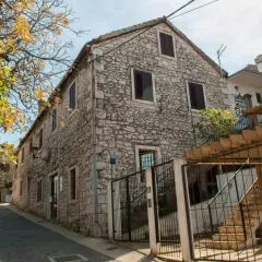 GROTTA