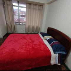 Departamento amplio y moderno junto al Parque Calderón. Ecualodge30