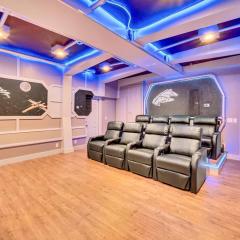 Enjoyable 6BR Home Near Disney