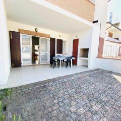 Ferienhaus in Lido Delle Nazioni mit Terrasse, Grill und Garten