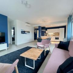 Exklusive Ferienwohnung mit Pool bis 7 Personen nur 60 m vom Strand