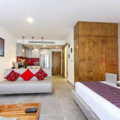 Luxury Loft on 5th Ave. ¡Beach walking distance!