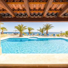 Stunning Villa Carichel Blanc