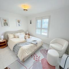 Minimalist room Share living area in Bonython