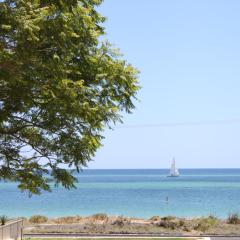 Busselton Beachside