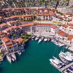 Portopiccolo Apartments - Zaffiro nel Borgo