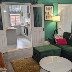 City Beach Loft Apartment Free Parking