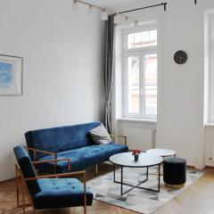josef's home I Urban Classic Apartment I 02